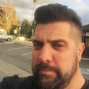 Meet your Posher, Scott